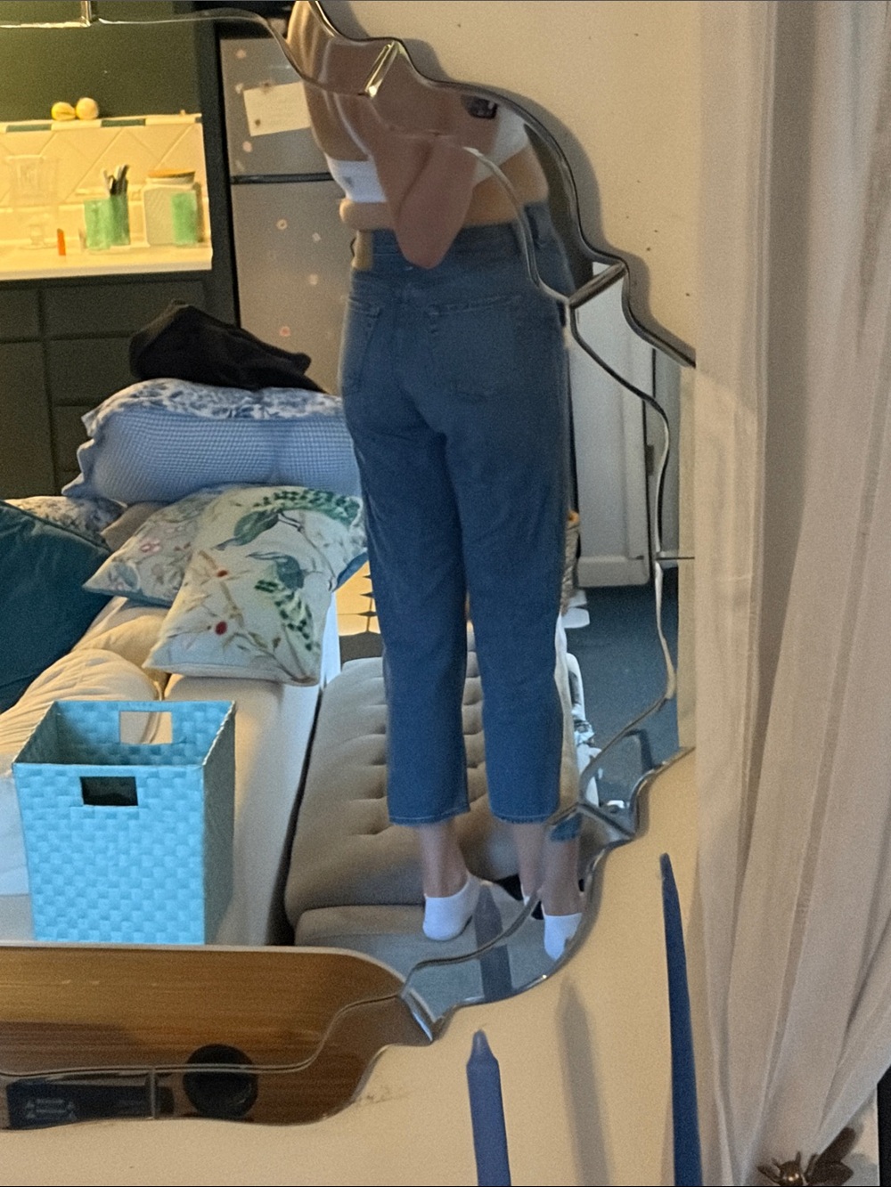rag & bone Relaxed Button-Fly Jeans in Medium Blue (Celestial) - Picture 3 of 6
